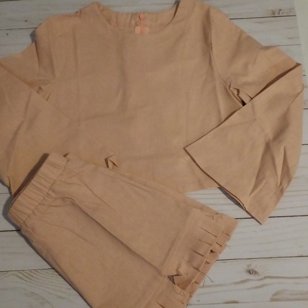 Little girls clothing